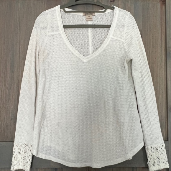 Lucky Brand knit long sleeve - Picture 1 of 4